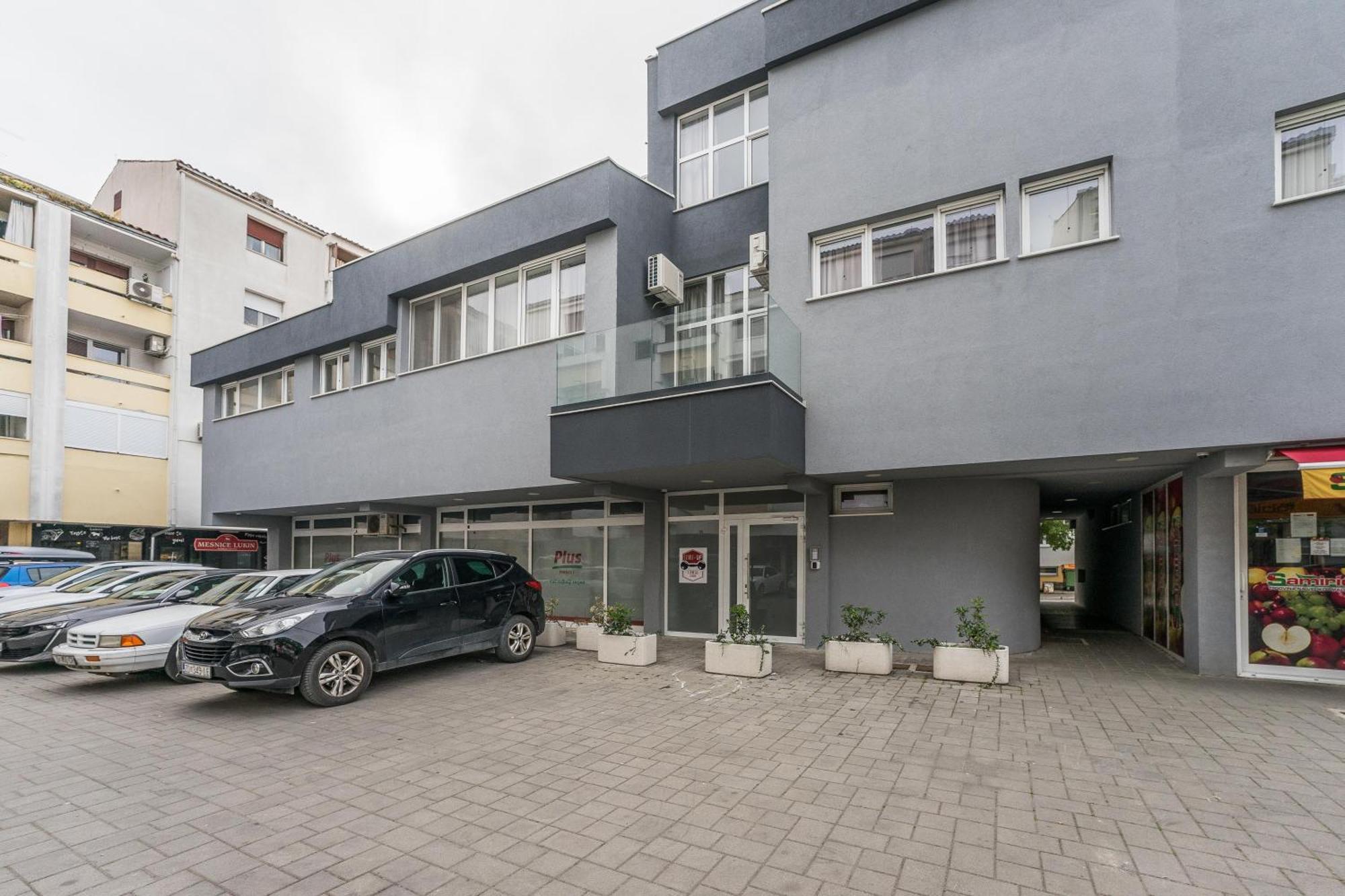 Lukas Apartments - Borik Zadar Buitenkant foto